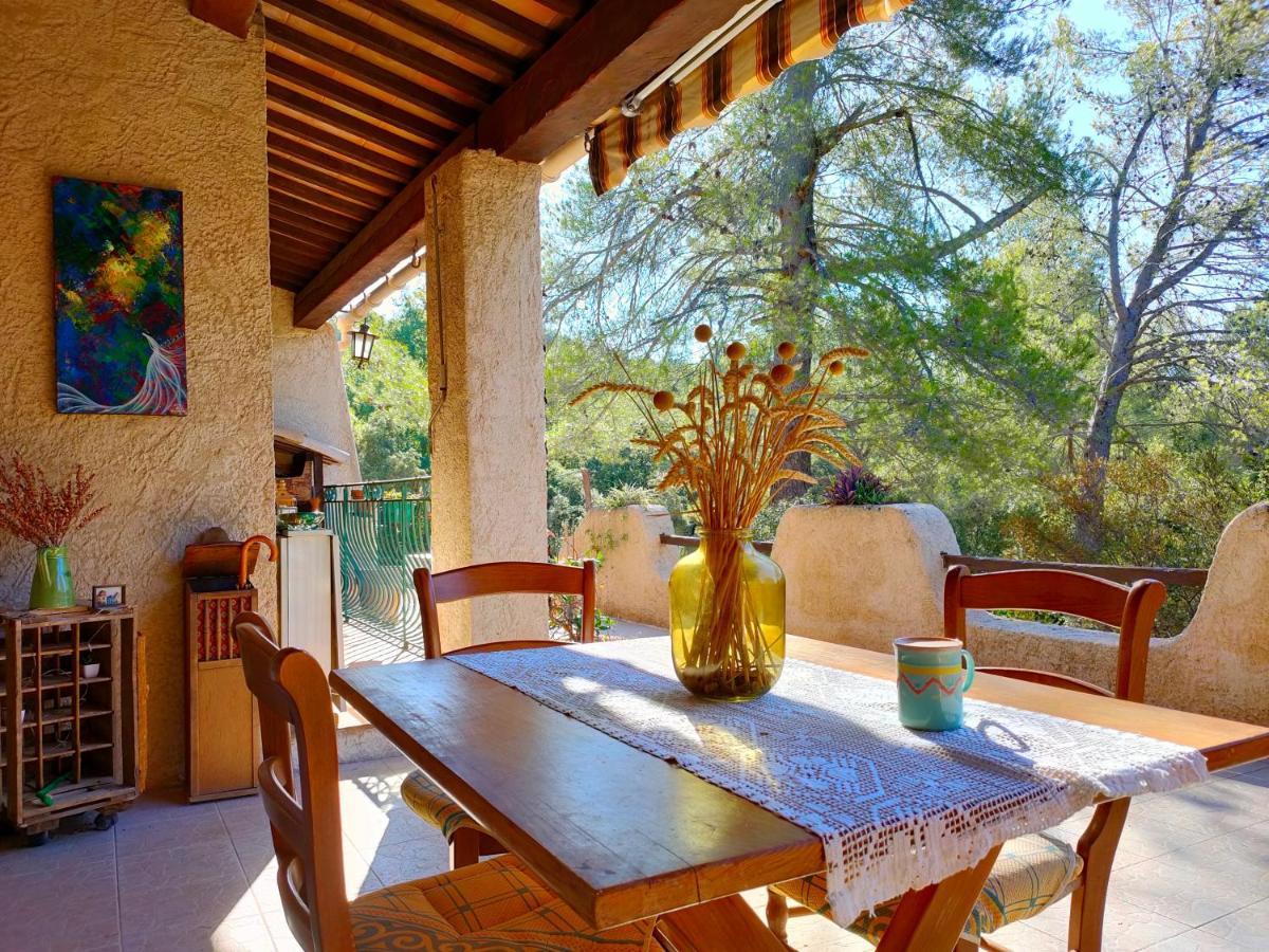 Villa Les Chariotins Draguignan Dış mekan fotoğraf